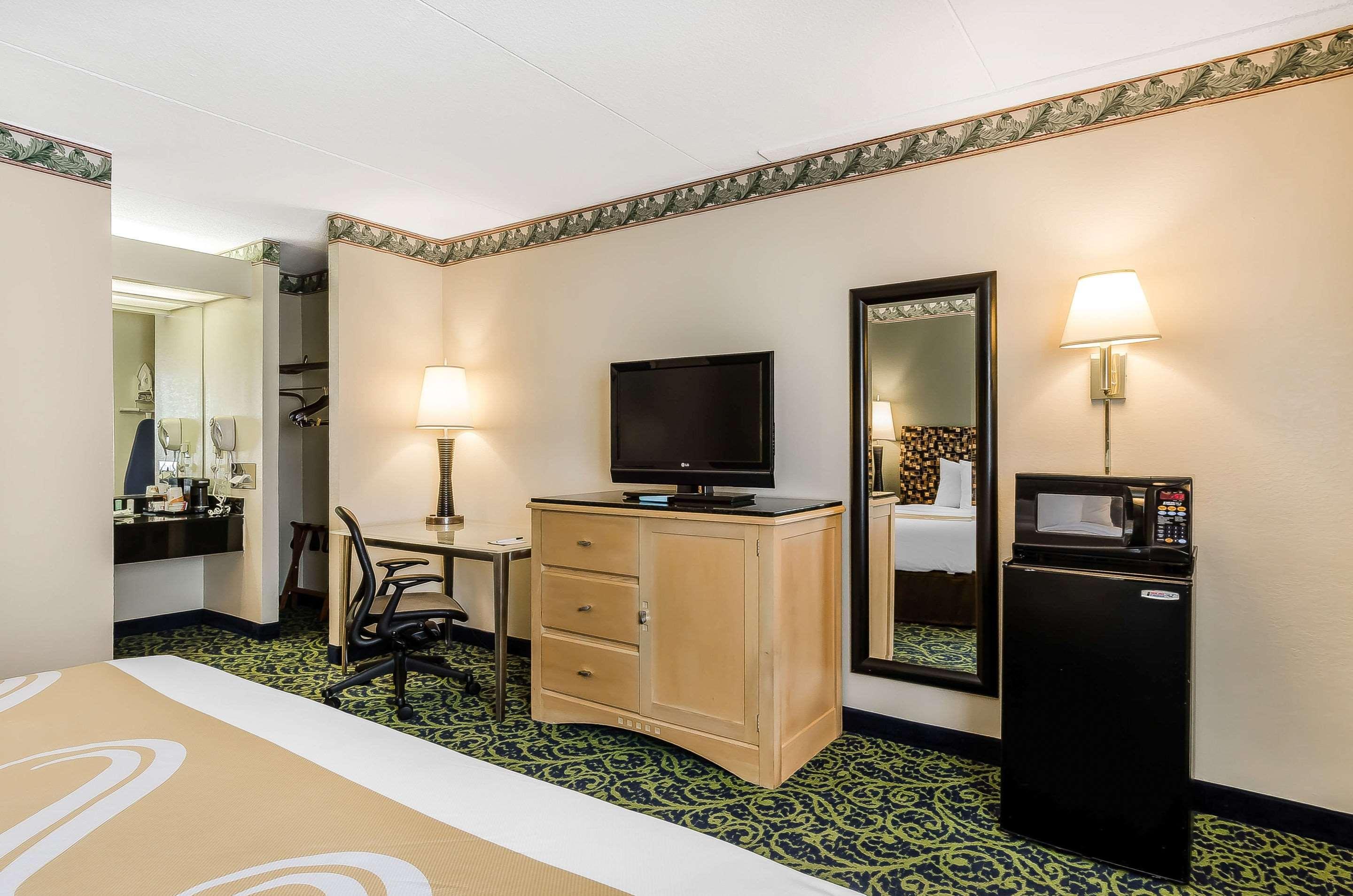 Quality Inn & Suites Lexington Esterno foto