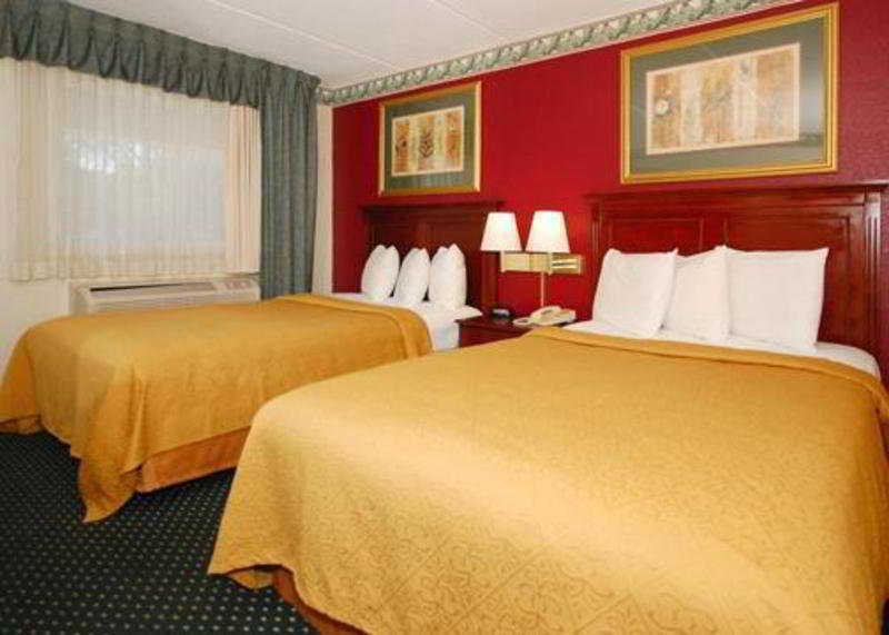 Quality Inn & Suites Lexington Esterno foto