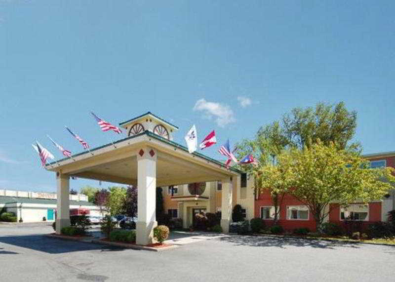Quality Inn & Suites Lexington Esterno foto